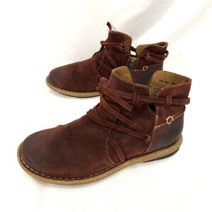 Born Boots Women's 8 Maroon Distressed Leather Tarkiln Strappy Zip Ankle Booties